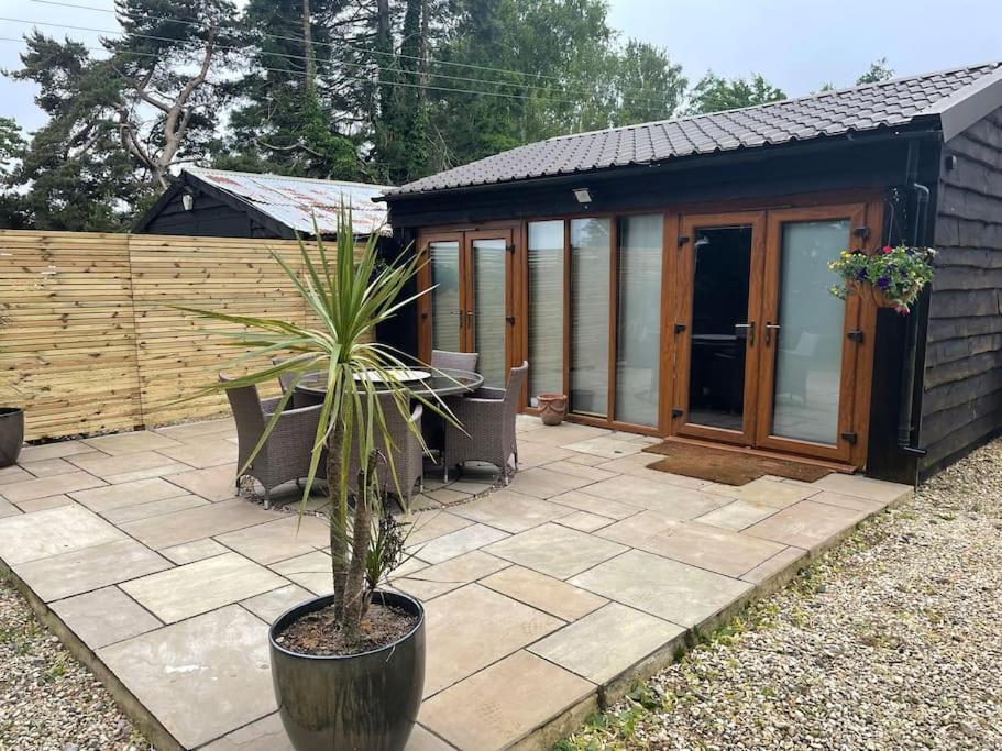 Converted Barn One Bedroom Glamping *